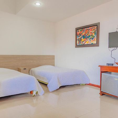 Hotel Arrayanes Del Quindio Монтенегро Екстер'єр фото