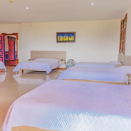 Hotel Arrayanes Del Quindio Монтенегро Екстер'єр фото