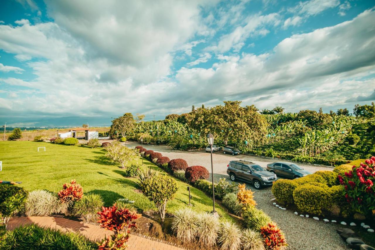 Hotel Arrayanes Del Quindio Монтенегро Екстер'єр фото