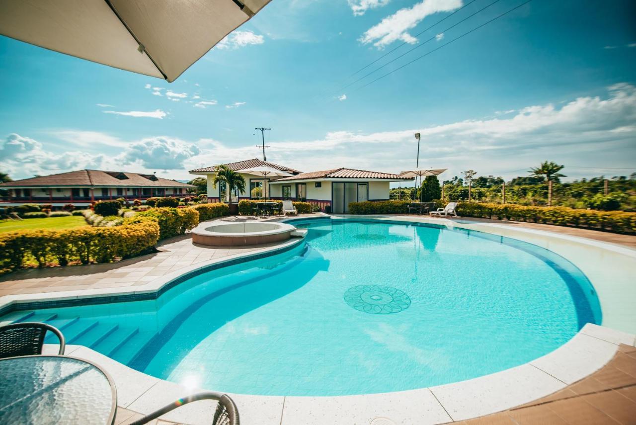 Hotel Arrayanes Del Quindio Монтенегро Екстер'єр фото