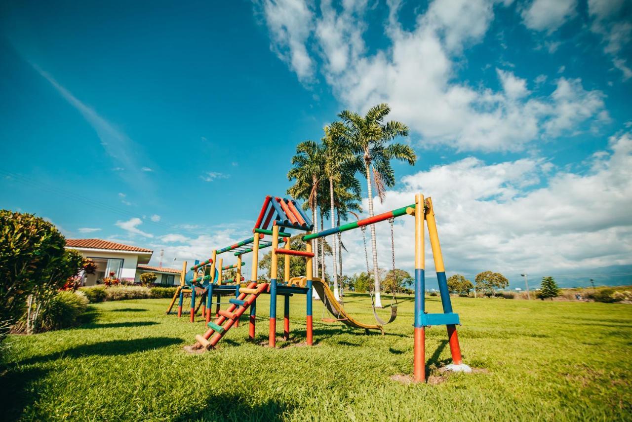 Hotel Arrayanes Del Quindio Монтенегро Екстер'єр фото