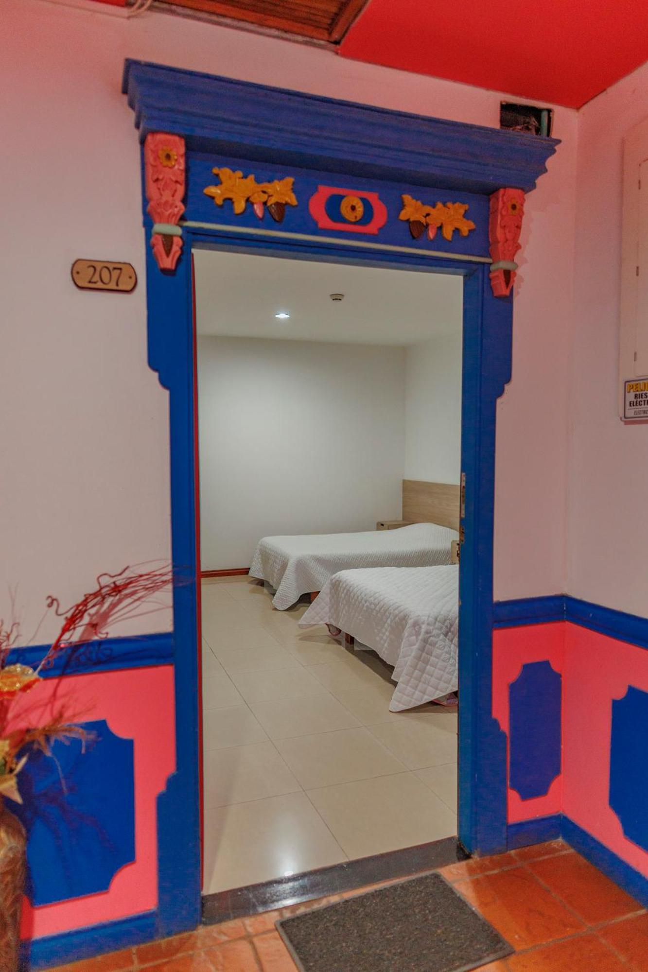 Hotel Arrayanes Del Quindio Монтенегро Екстер'єр фото