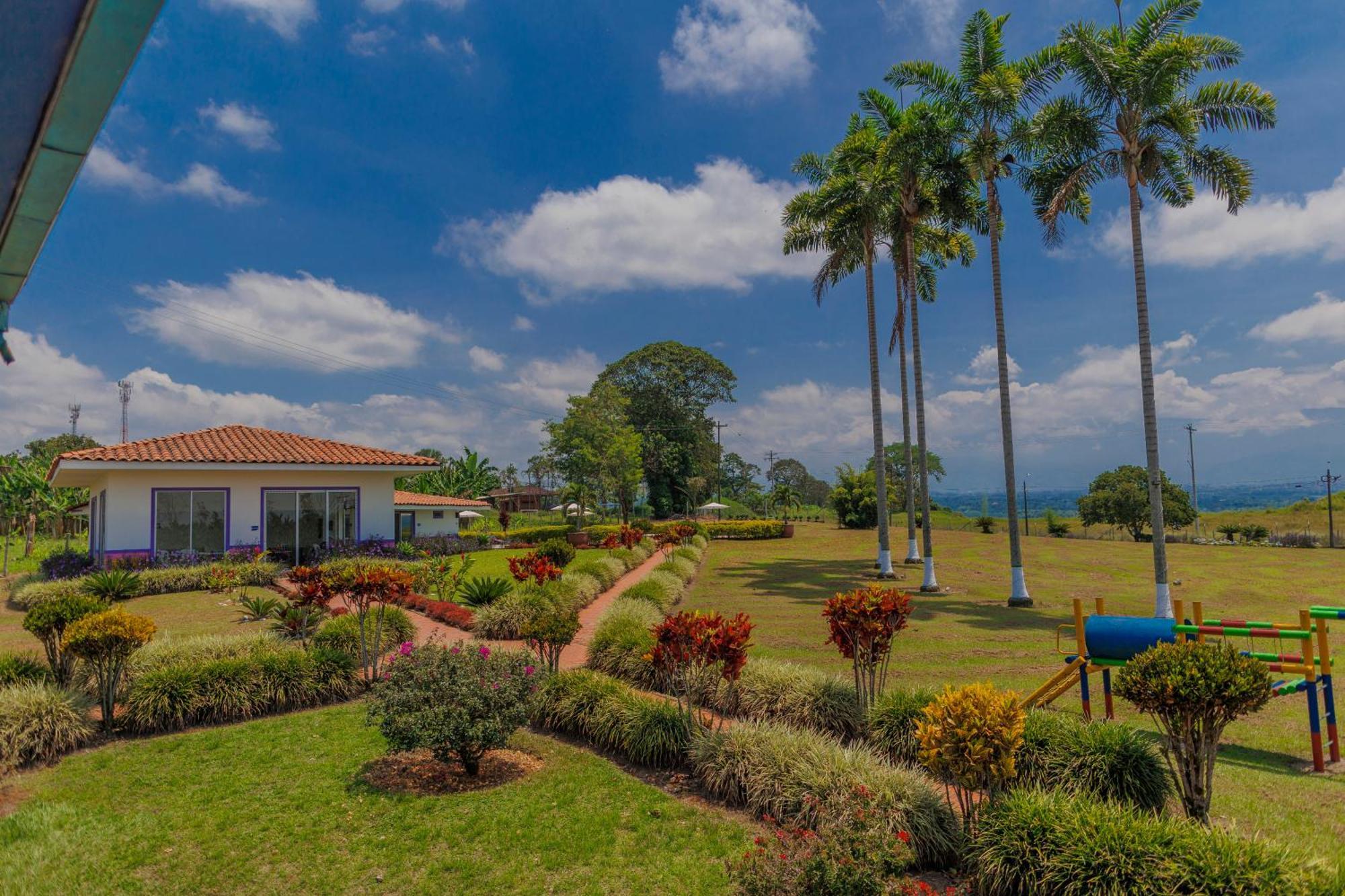 Hotel Arrayanes Del Quindio Монтенегро Екстер'єр фото