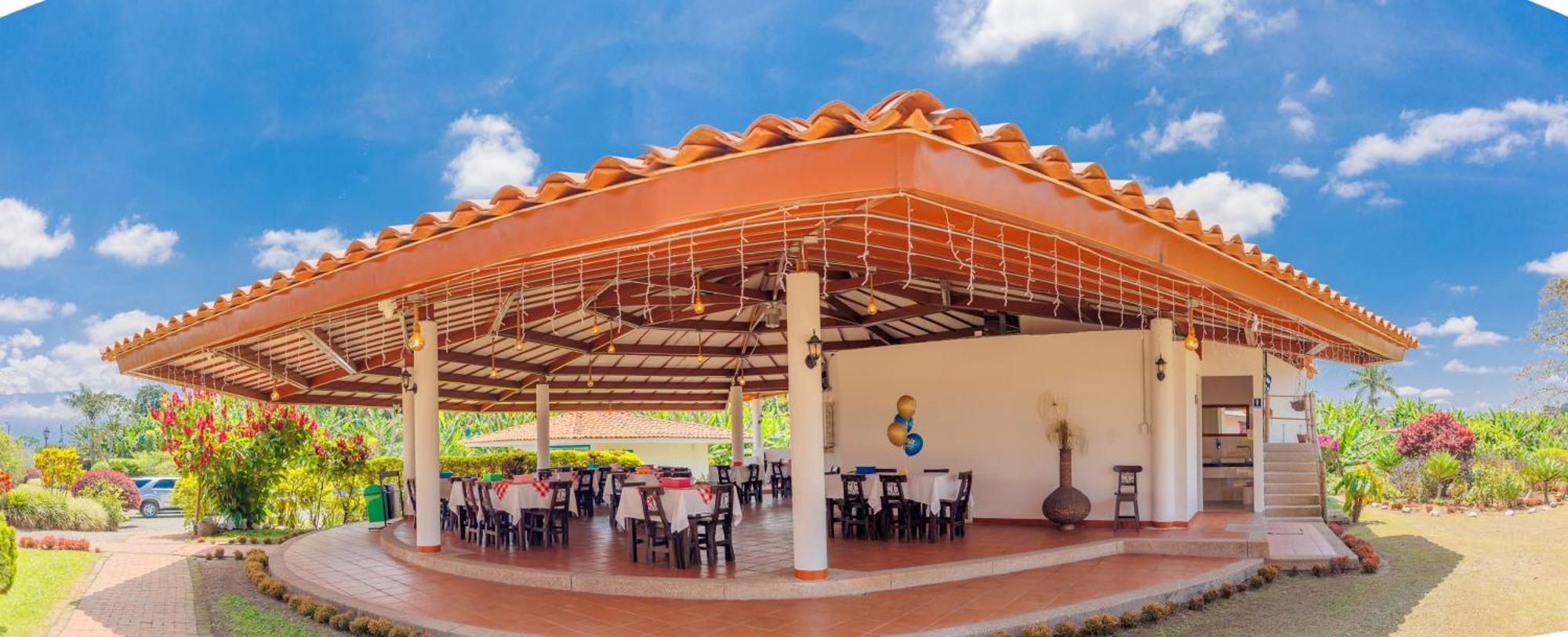 Hotel Arrayanes Del Quindio Монтенегро Екстер'єр фото